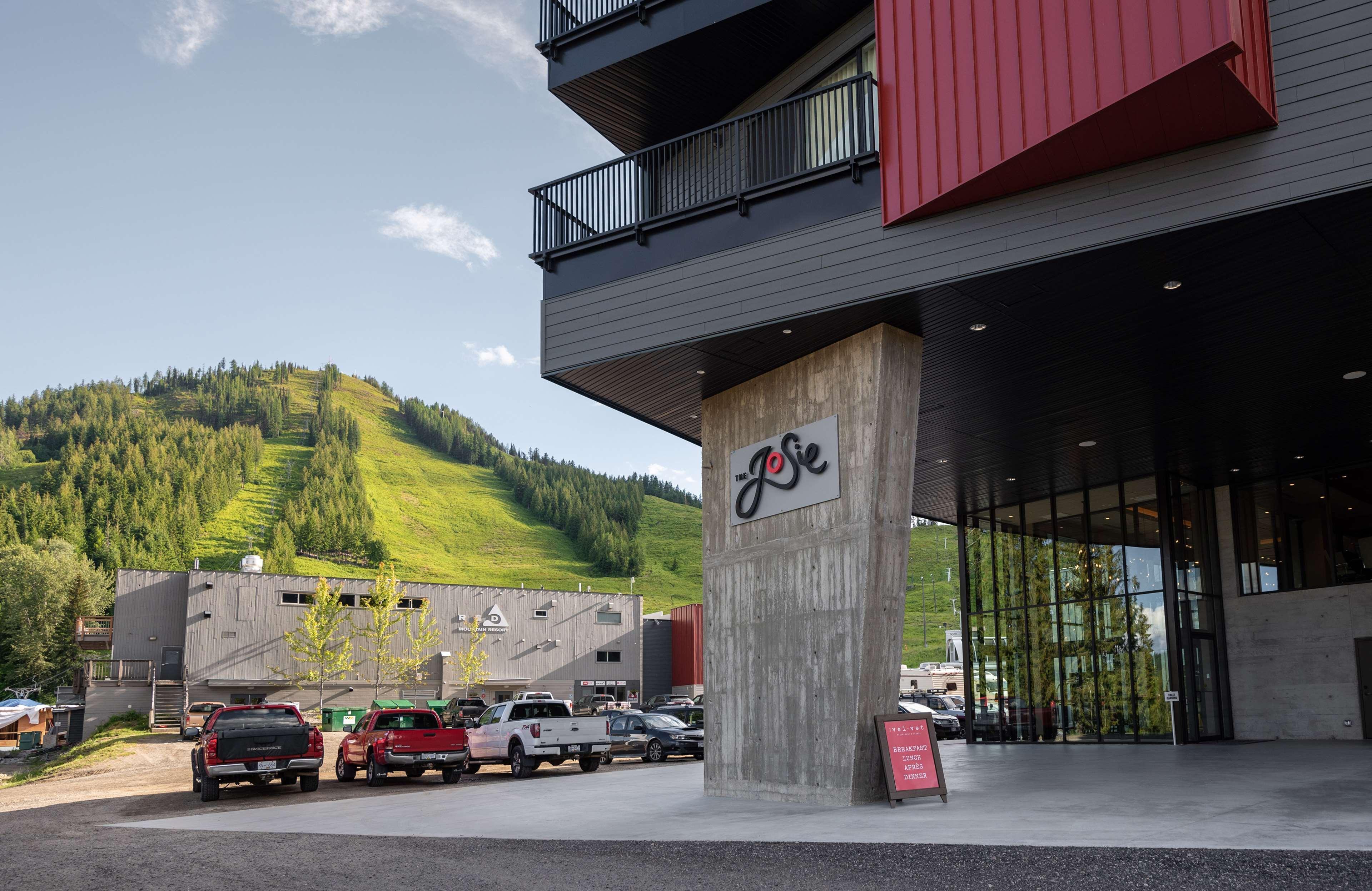 The Josie Hotel, Autograph Collection Rossland Buitenkant foto
