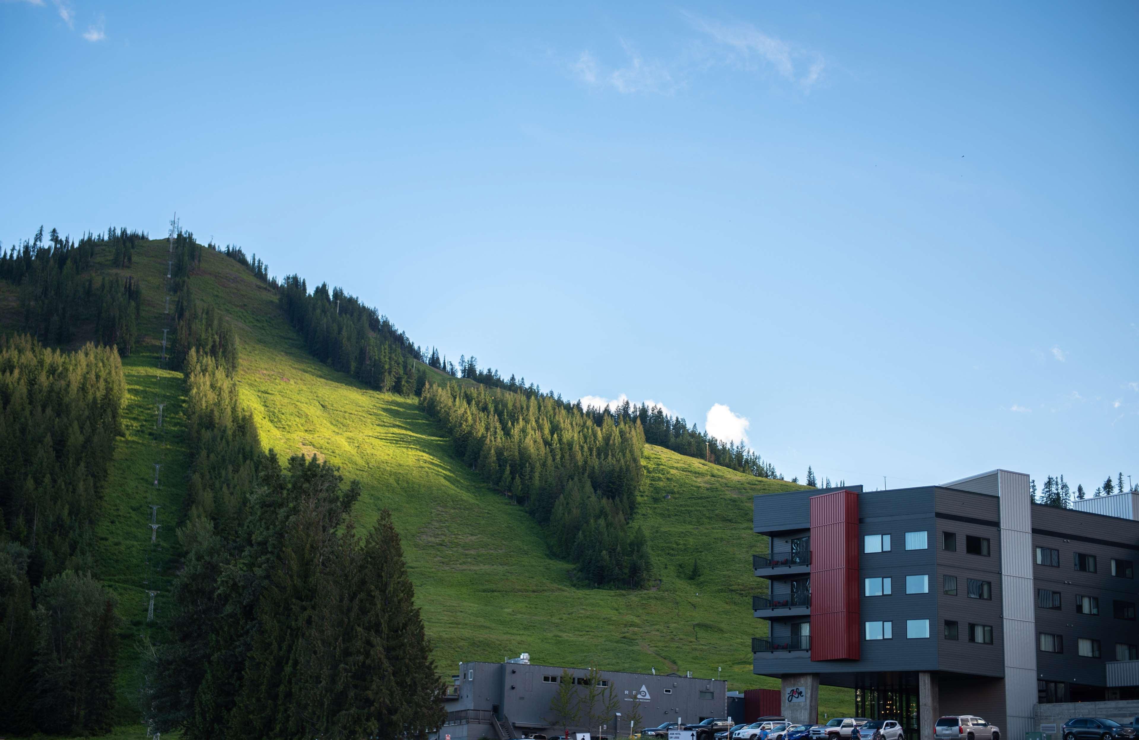 The Josie Hotel, Autograph Collection Rossland Buitenkant foto